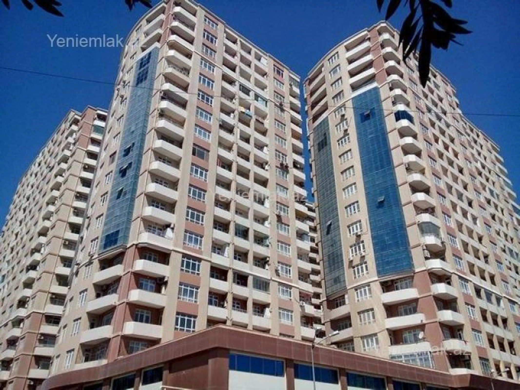 Satılır 2 otaqlı yeni tikili 70 m²