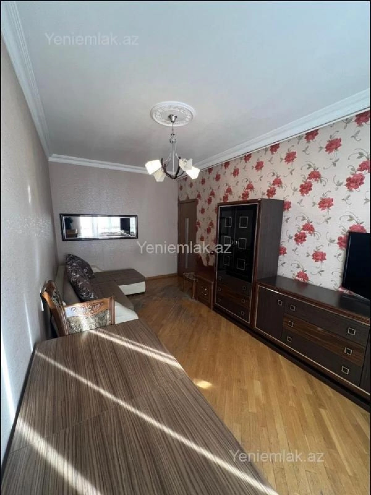 Satılır 2 otaqlı yeni tikili 70 m²