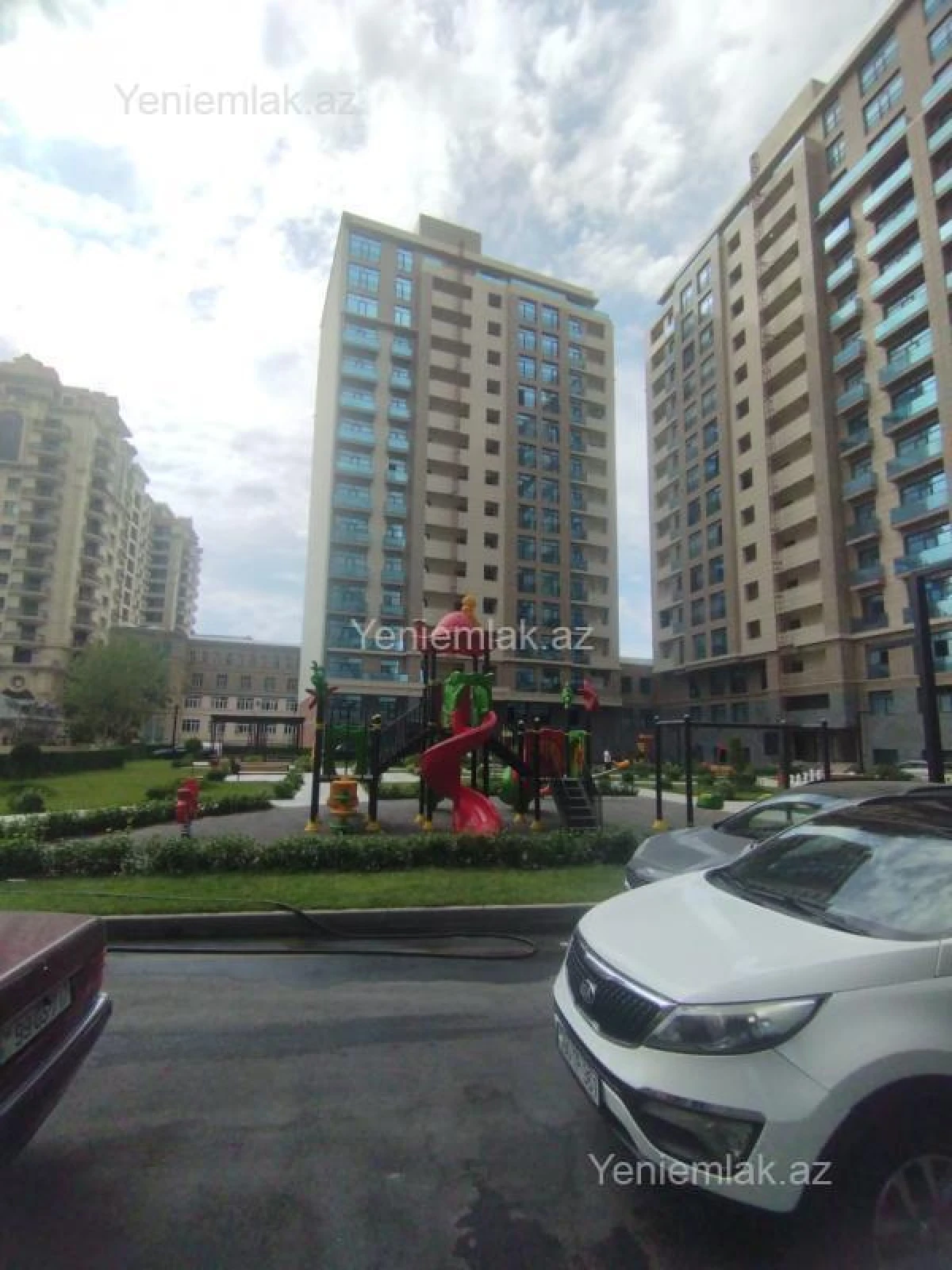 Satılır 4 otaqlı yeni tikili 157 m²