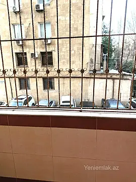 Satılır 2 otaqlı yeni tikili 95 m²