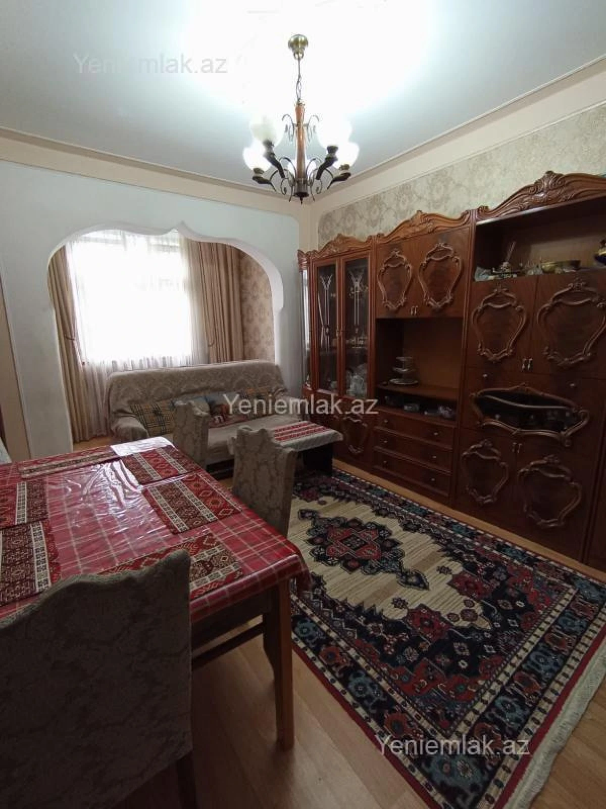 Satılır 3 otaqlı köhnə tikili 70 m²