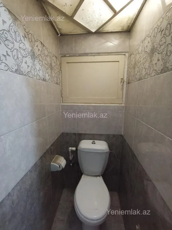 Satılır 3 otaqlı köhnə tikili 70 m²