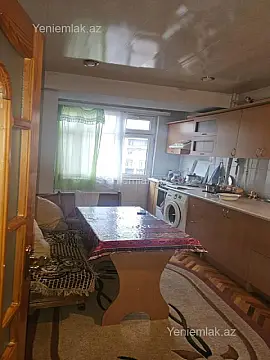 Satılır 2 otaqlı köhnə tikili 60 m²