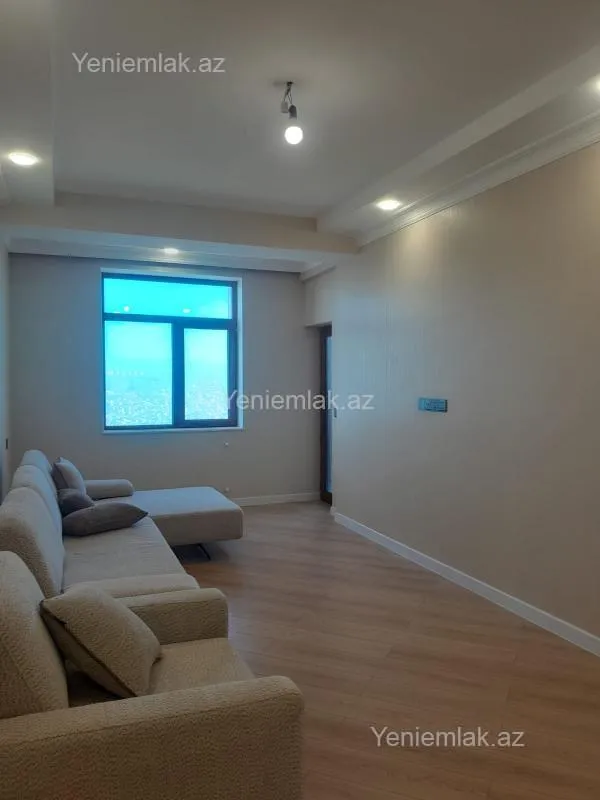 Satılır 3 otaqlı yeni tikili 105 m²