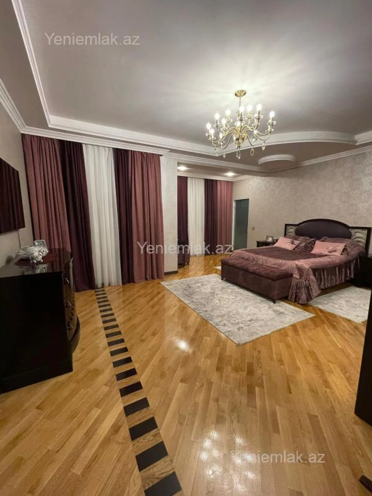 Satılır 4 otaqlı yeni tikili 230 m²