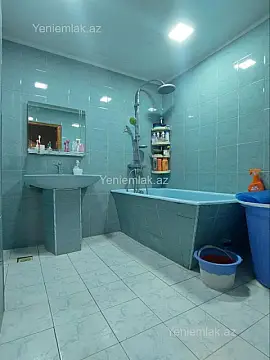 Satılır 3 otaqlı köhnə tikili 85 m²