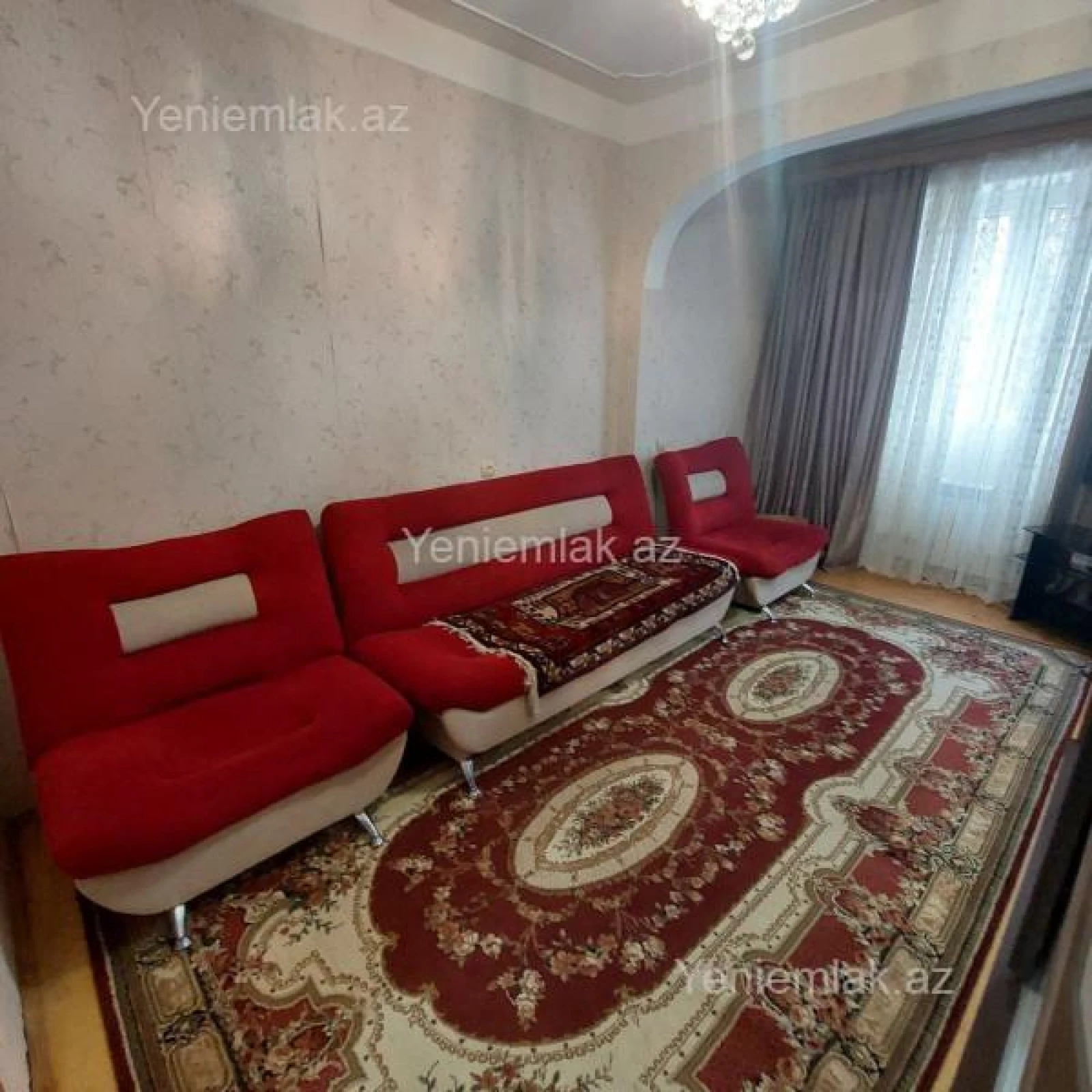 Satılır 3 otaqlı köhnə tikili 85 m²