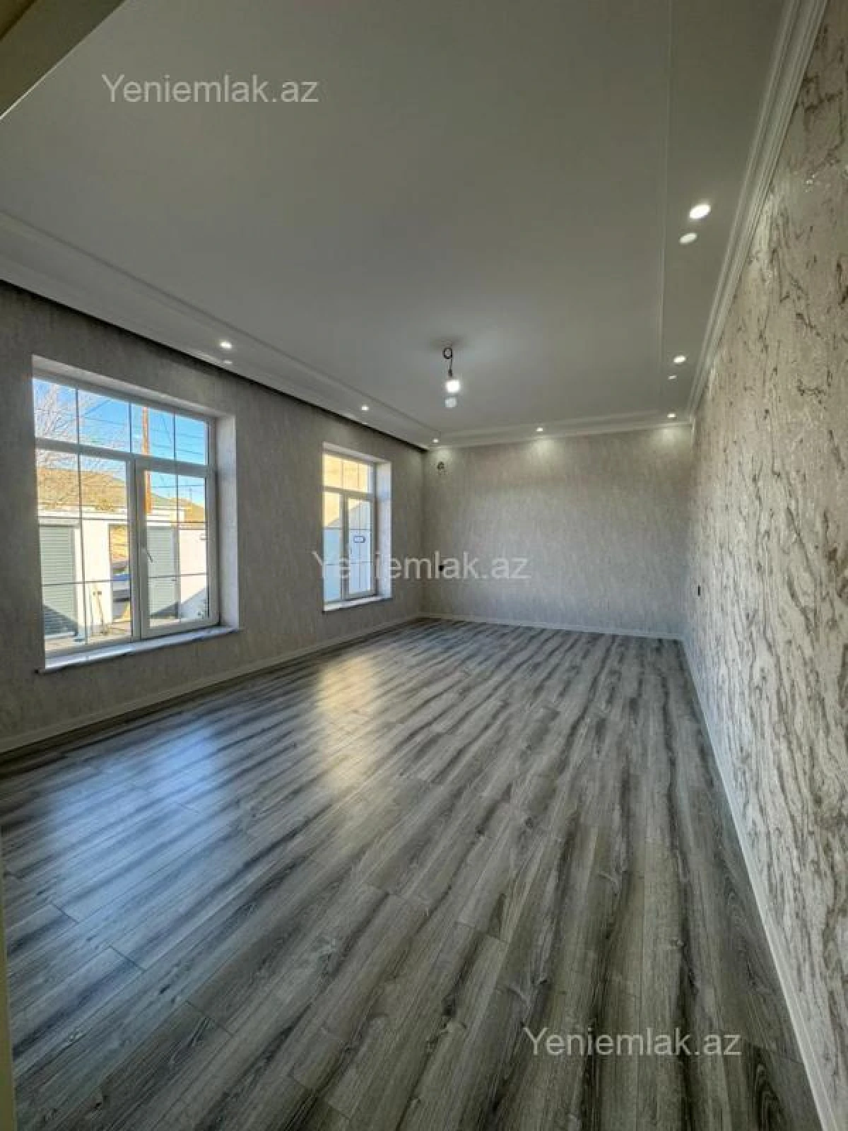 Satılır 4 otaqlı həyət evi 150 m²