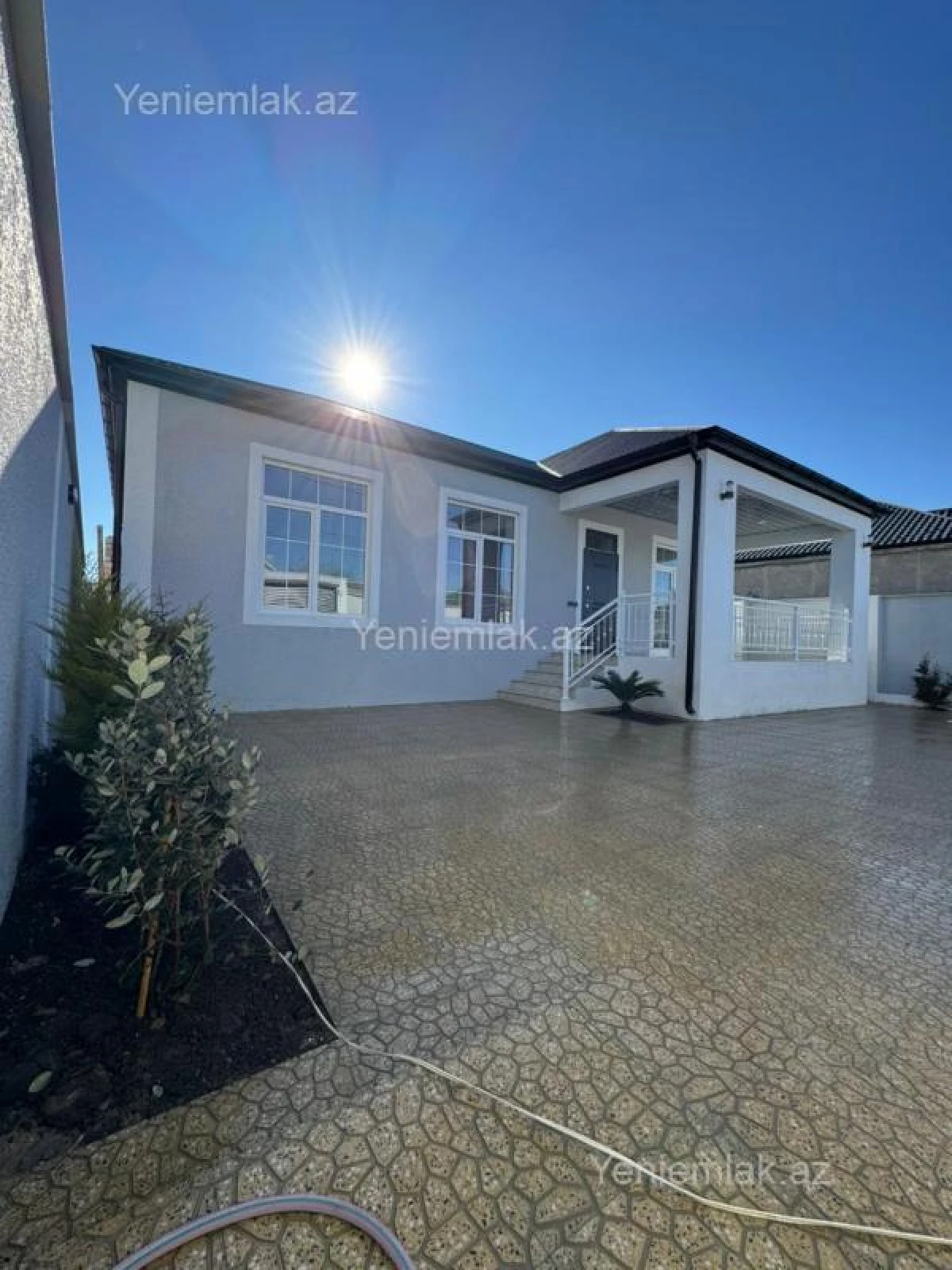 Satılır 4 otaqlı həyət evi 150 m²