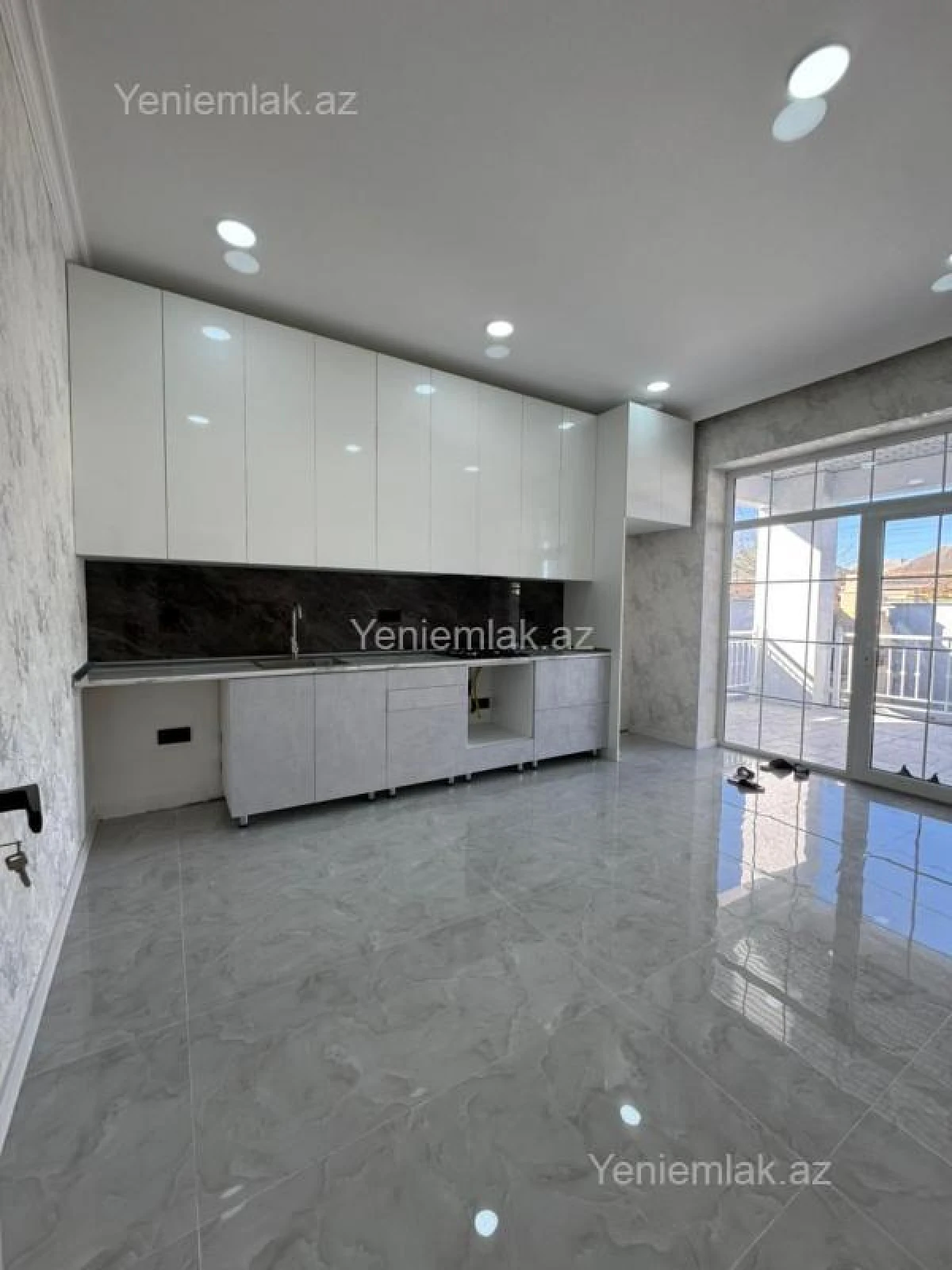 Satılır 4 otaqlı həyət evi 150 m²
