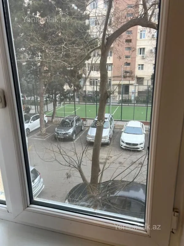 Satılır 2 otaqlı köhnə tikili 60 m²