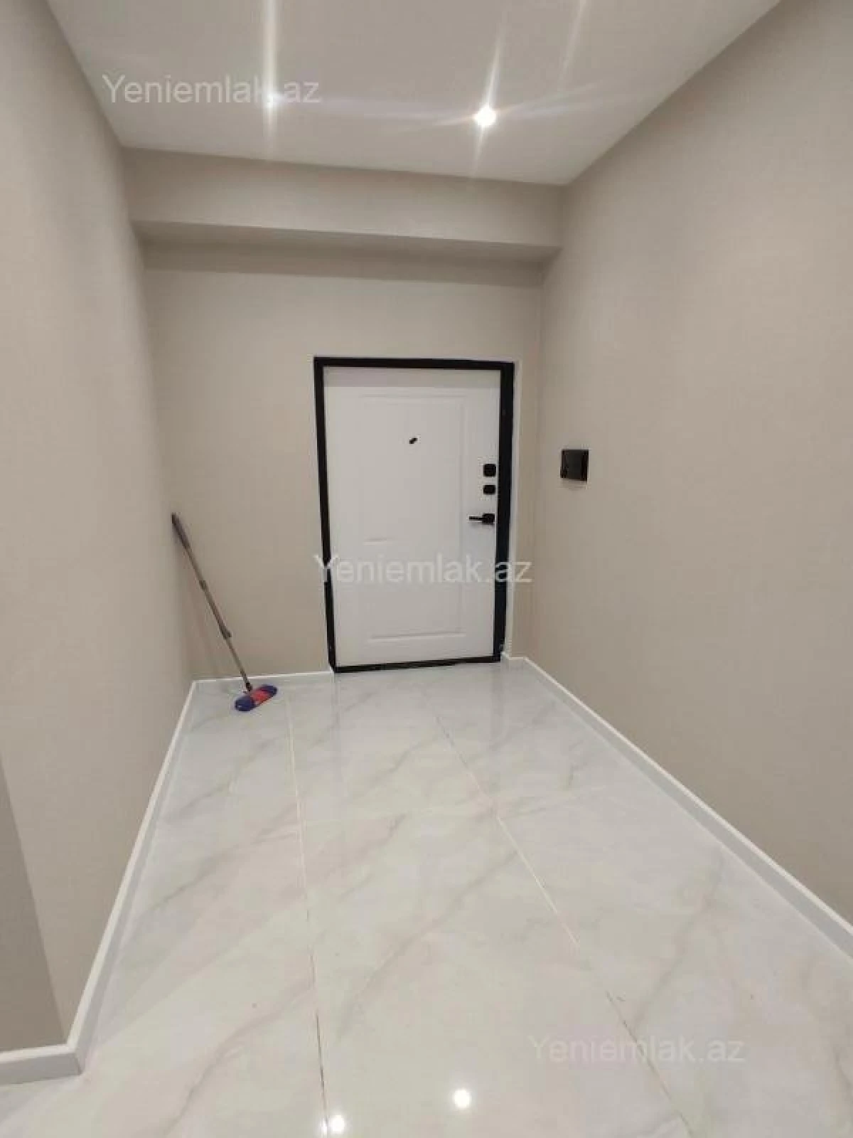 Satılır 2 otaqlı yeni tikili 50 m²