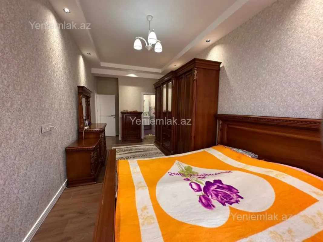 Satılır 4 otaqlı yeni tikili 192 m²