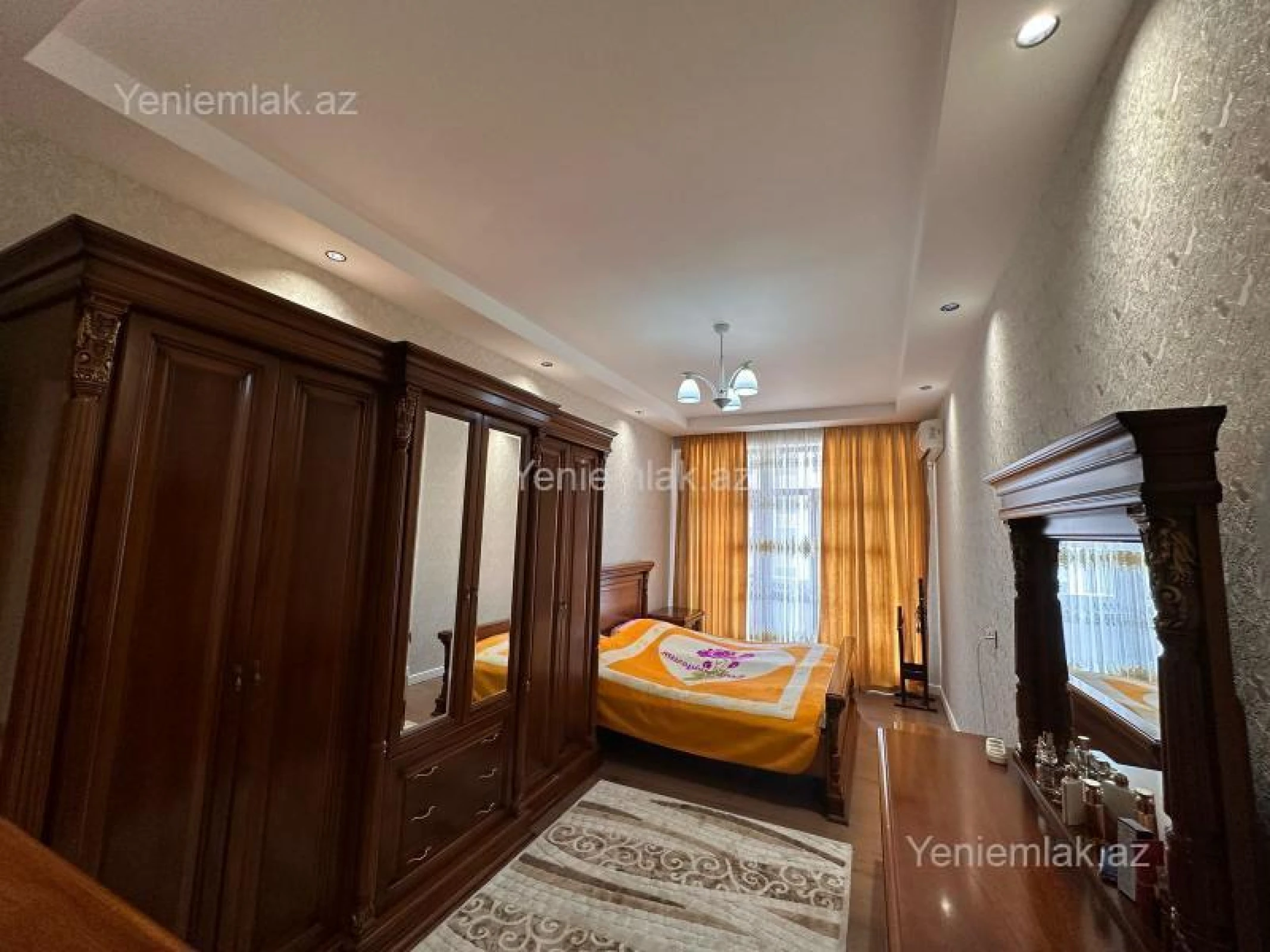 Satılır 4 otaqlı yeni tikili 192 m²