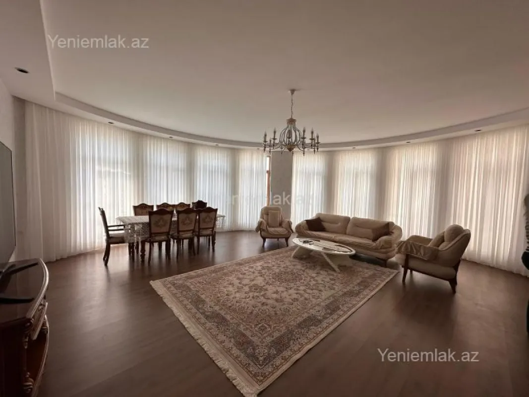 Satılır 4 otaqlı yeni tikili 192 m²