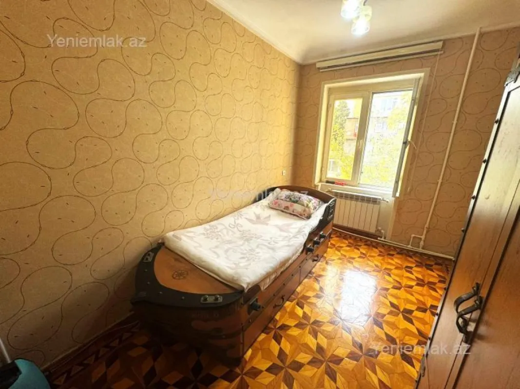 Satılır 3 otaqlı köhnə tikili 65 m²