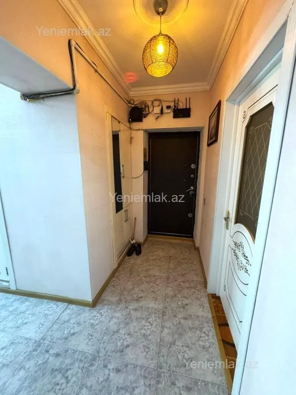 Satılır 3 otaqlı köhnə tikili 65 m²