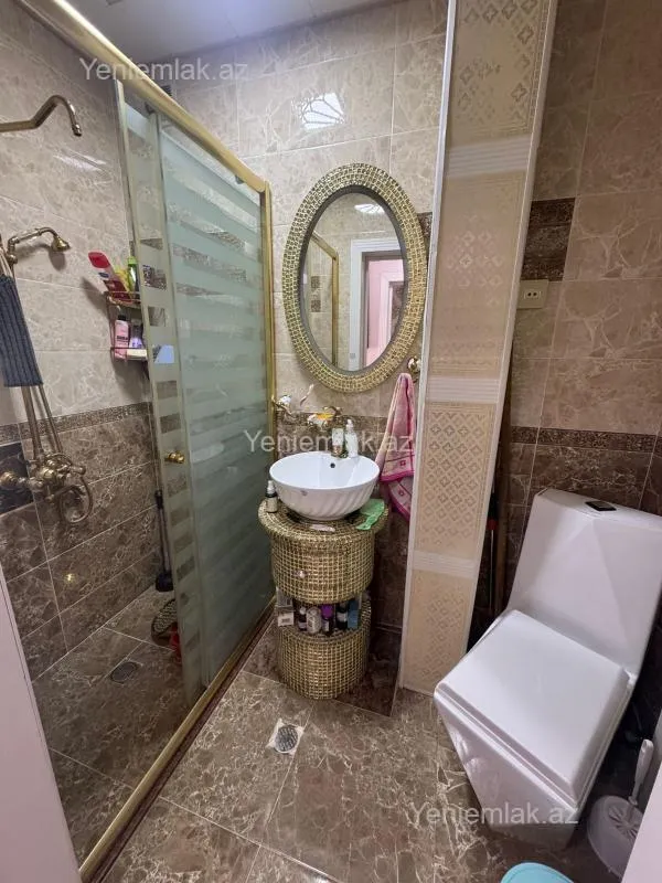 Satılır 3 otaqlı köhnə tikili 65 m²