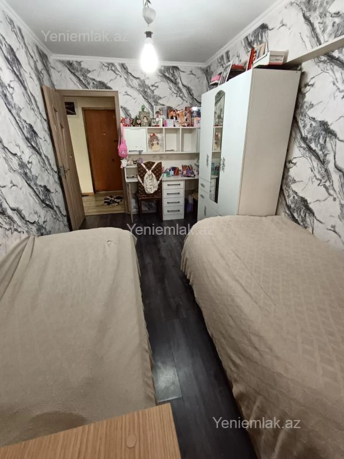 Satılır 2 otaqlı köhnə tikili 40 m²