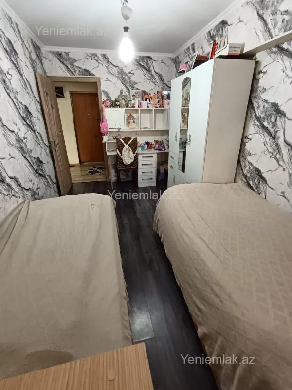 Satılır 2 otaqlı köhnə tikili 40 m²