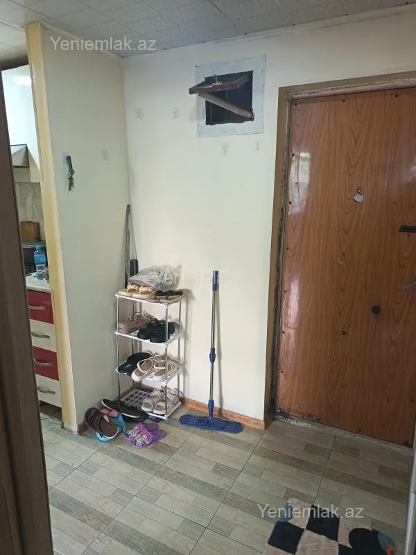 Satılır 2 otaqlı köhnə tikili 40 m²