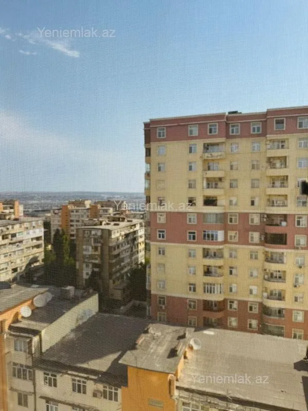 Satılır 3 otaqlı yeni tikili 120 m²