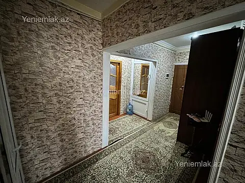 Satılır 3 otaqlı köhnə tikili 80 m²
