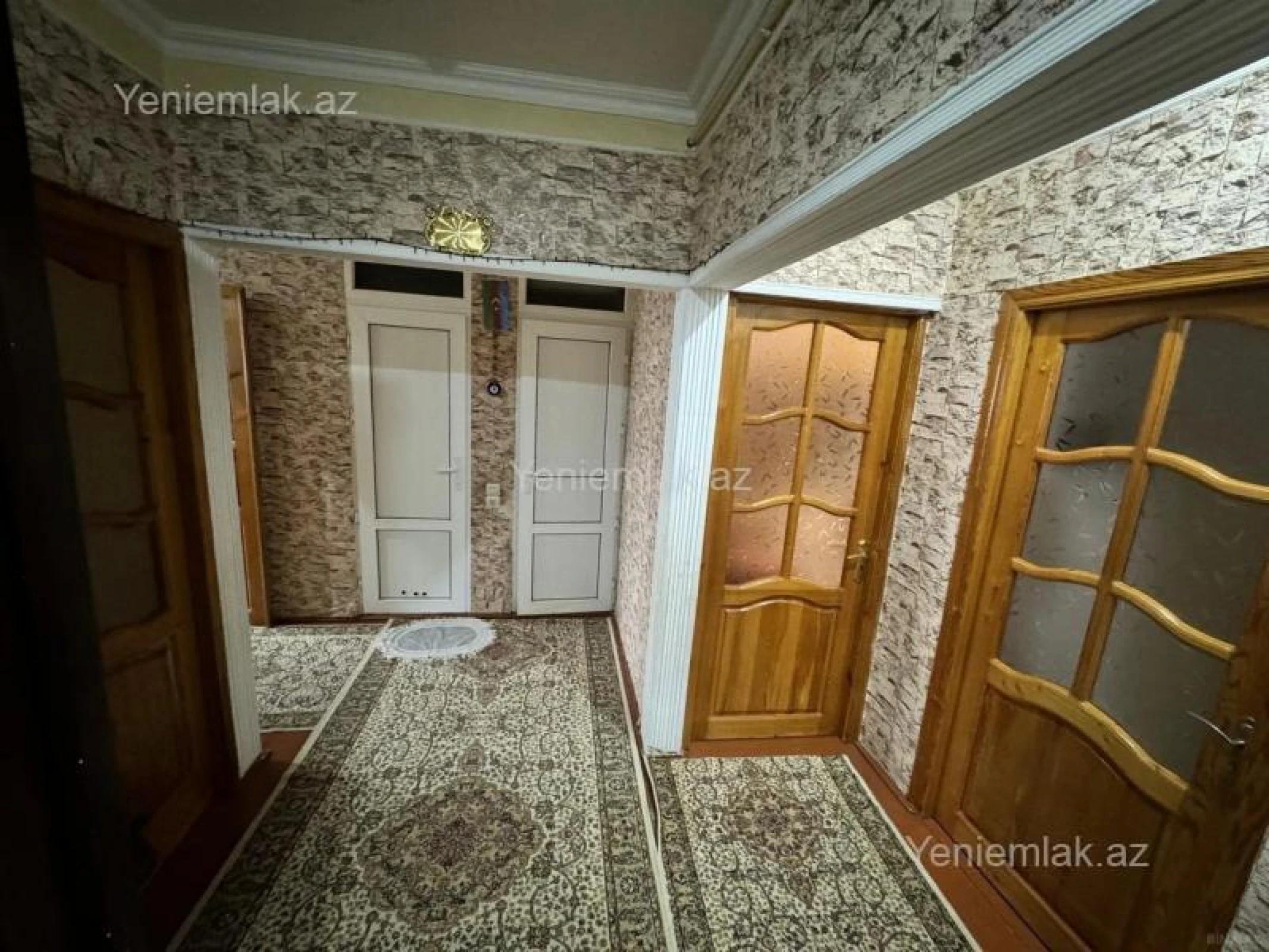 Satılır 3 otaqlı köhnə tikili 80 m²