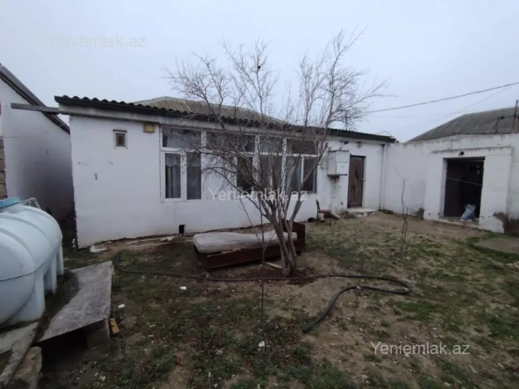 Satılır 3 otaqlı həyət evi 90 m²