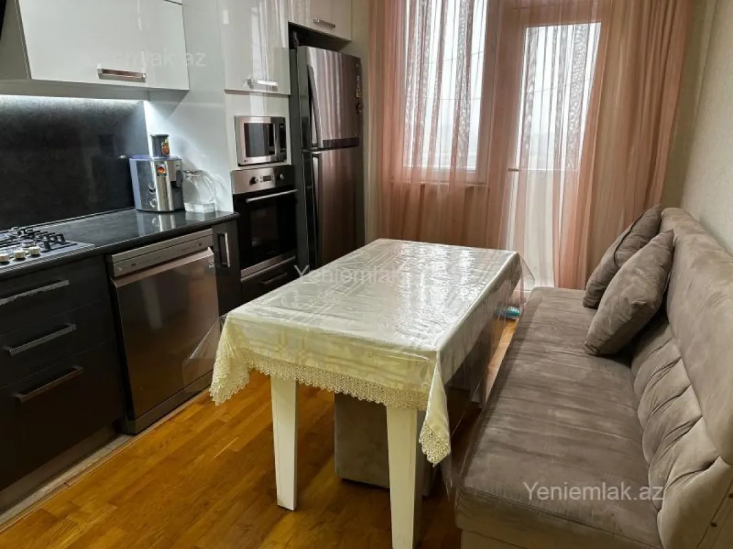 Satılır 2 otaqlı yeni tikili 65 m²