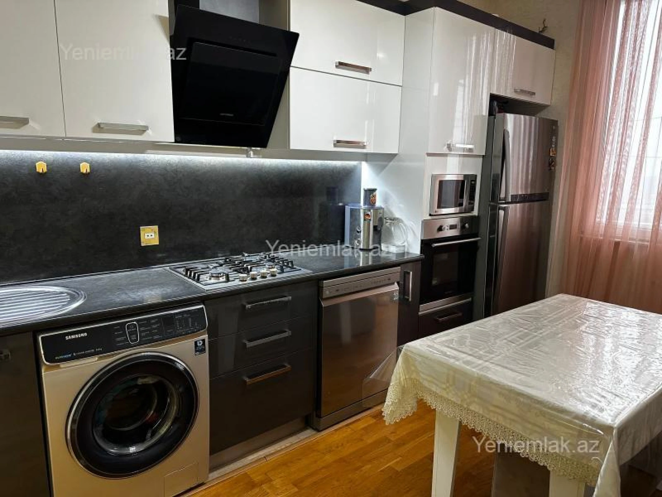 Satılır 2 otaqlı yeni tikili 65 m²