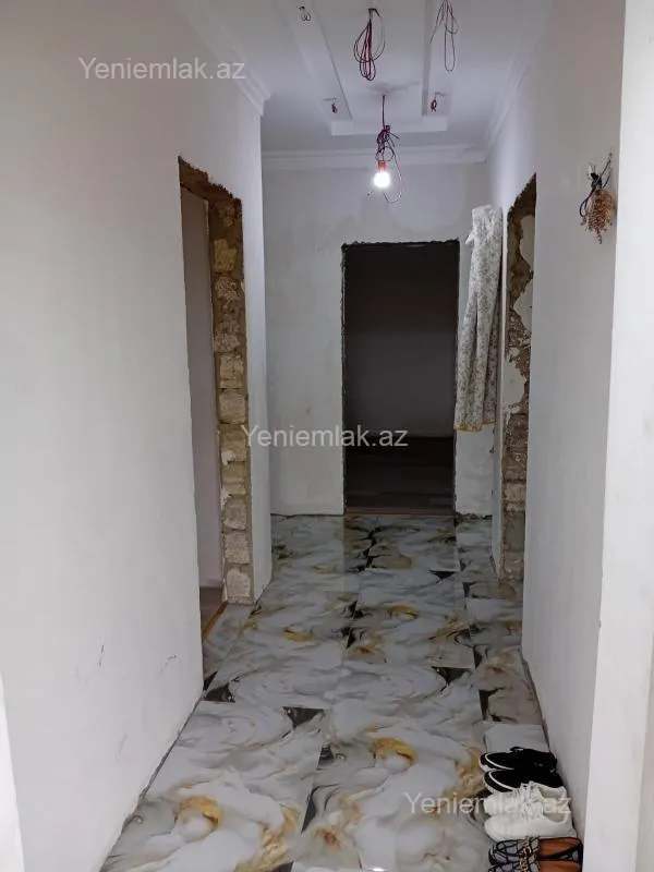 Satılır 3 otaqlı həyət evi 100 m²