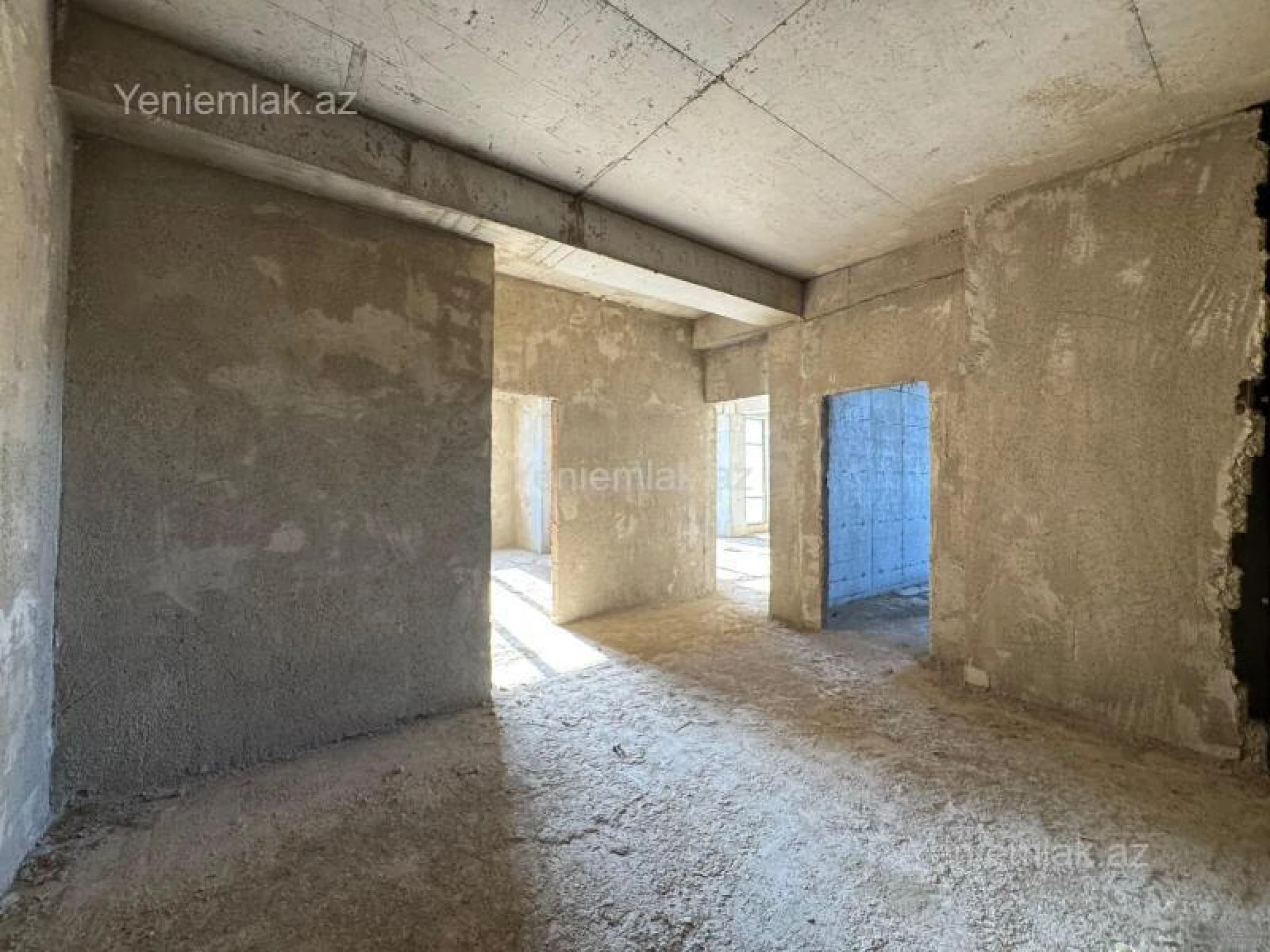 Satılır 3 otaqlı yeni tikili 140 m²