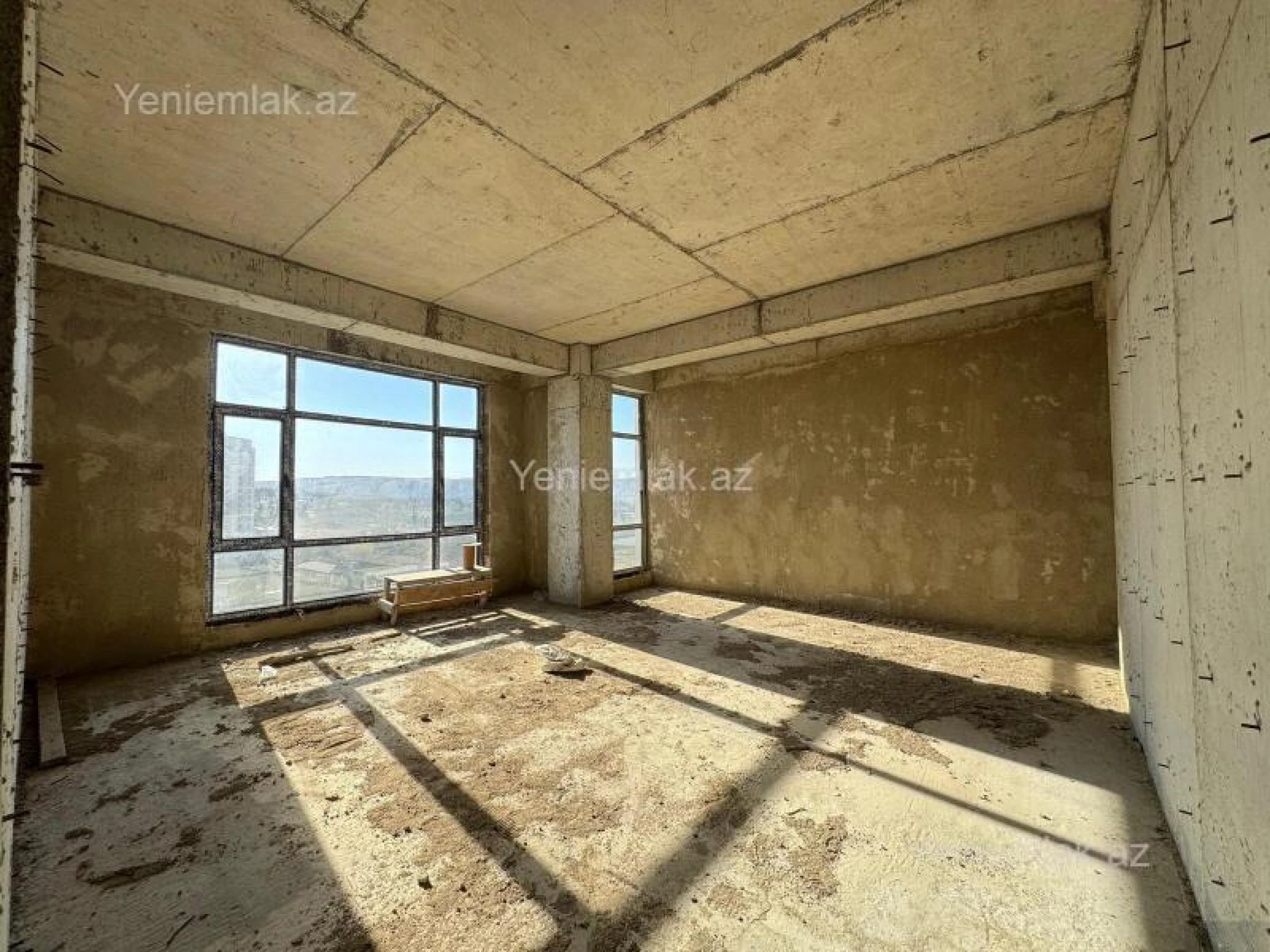 Satılır 3 otaqlı yeni tikili 140 m²