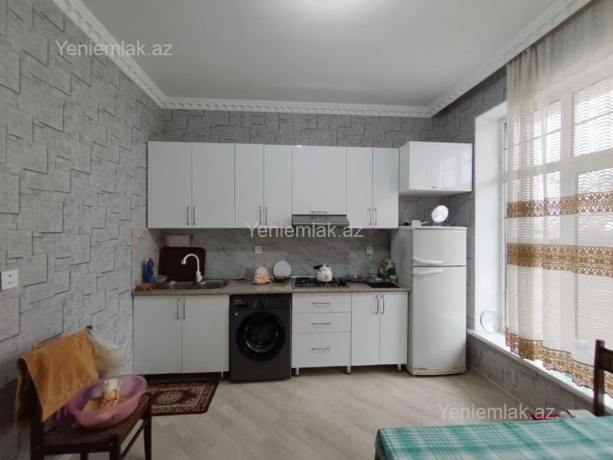 Satılır 3 otaqlı həyət evi 100 m²