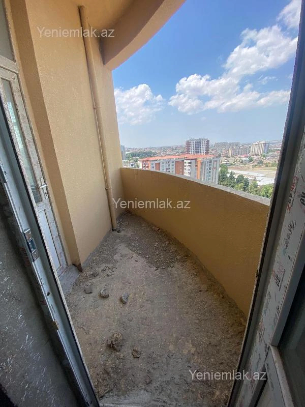 Satılır 3 otaqlı yeni tikili 120 m²