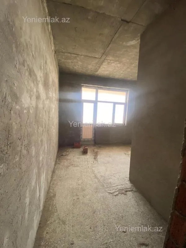 Satılır 3 otaqlı yeni tikili 120 m²