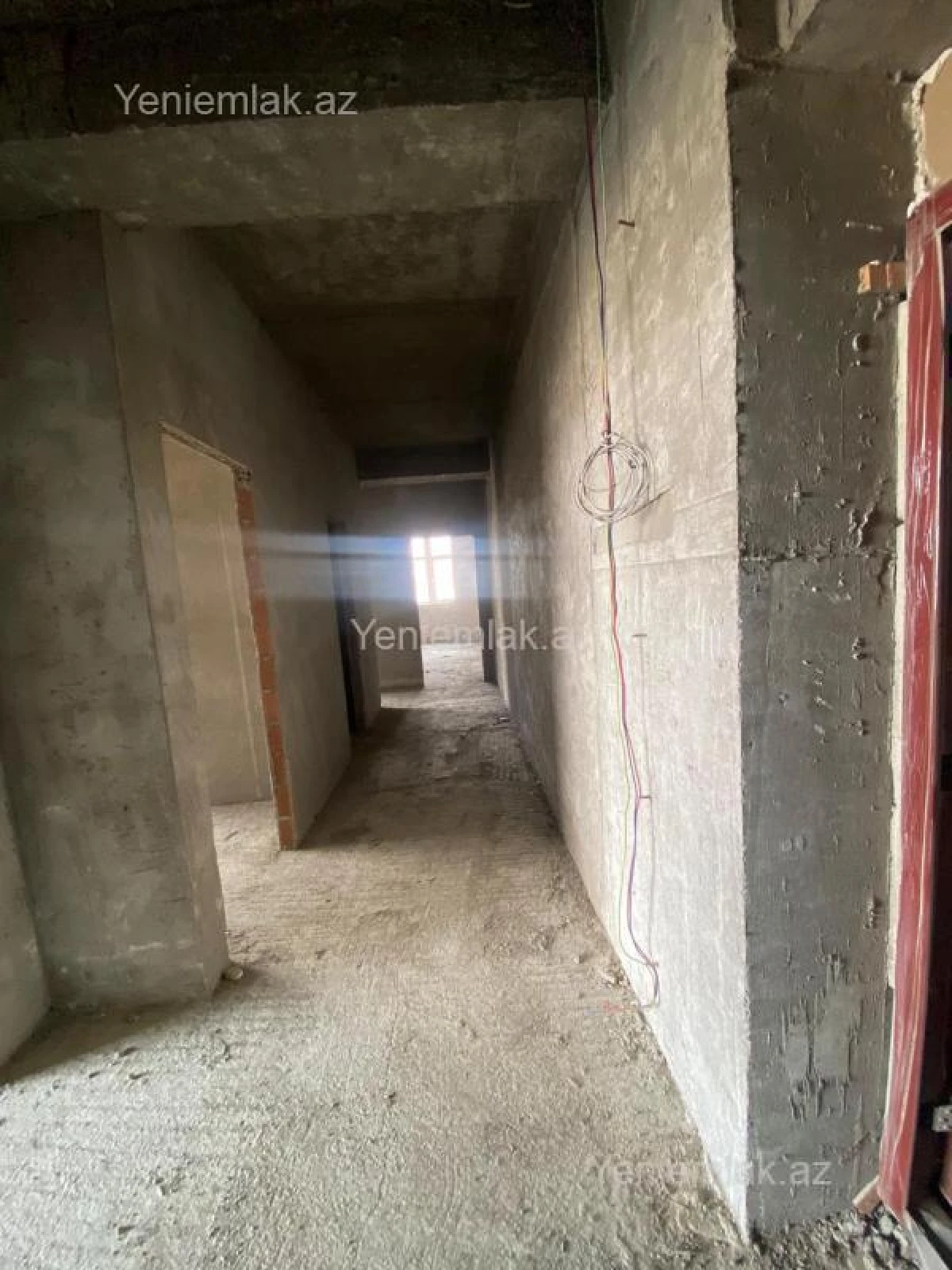 Satılır 3 otaqlı yeni tikili 120 m²