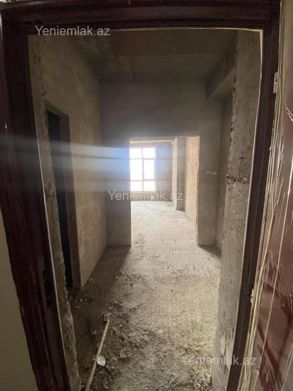 Satılır 3 otaqlı yeni tikili 120 m²