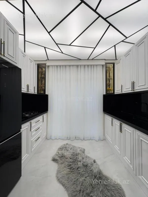 Satılır 3 otaqlı yeni tikili 100 m²