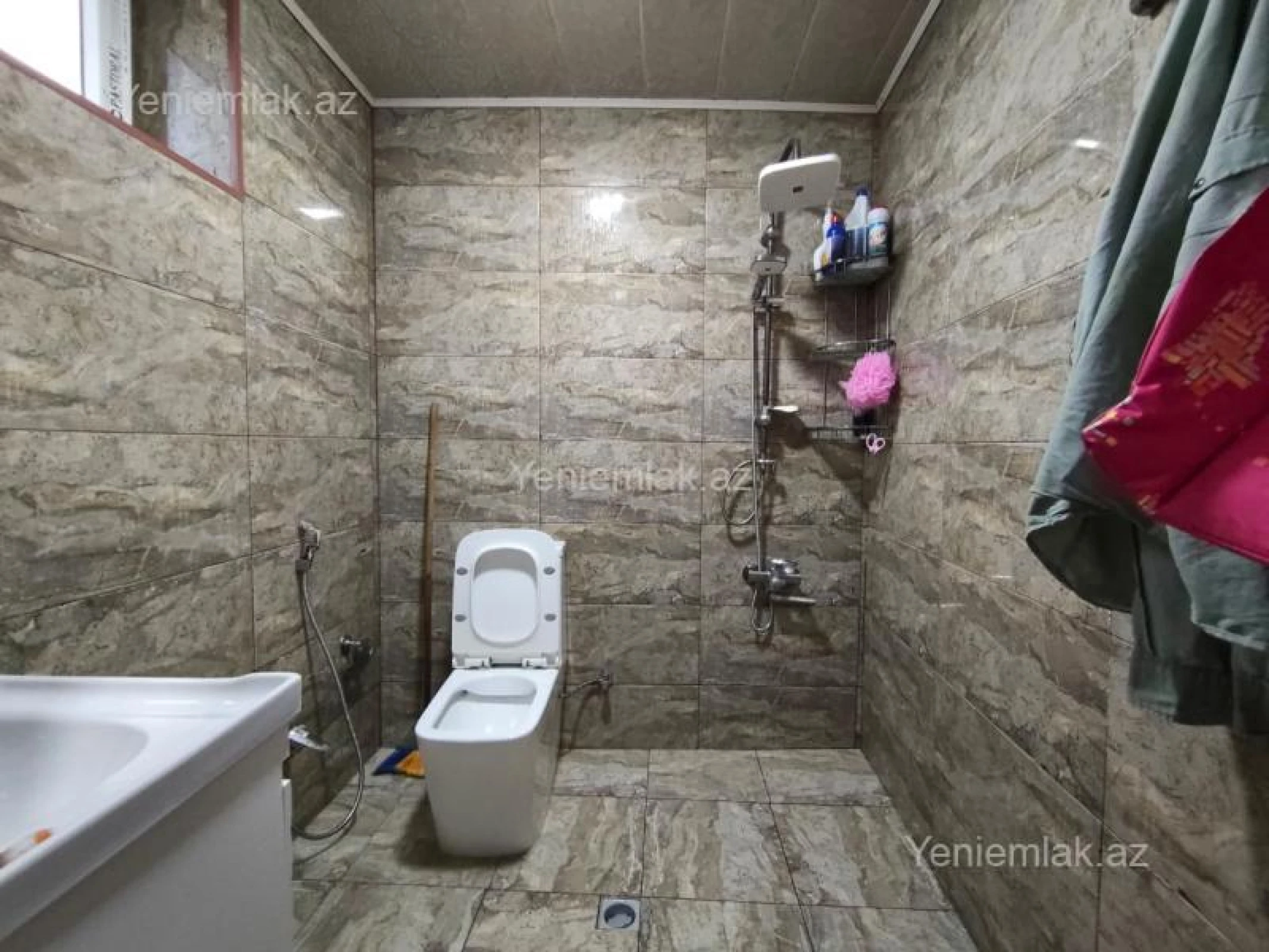 Satılır 2 otaqlı həyət evi 60 m²