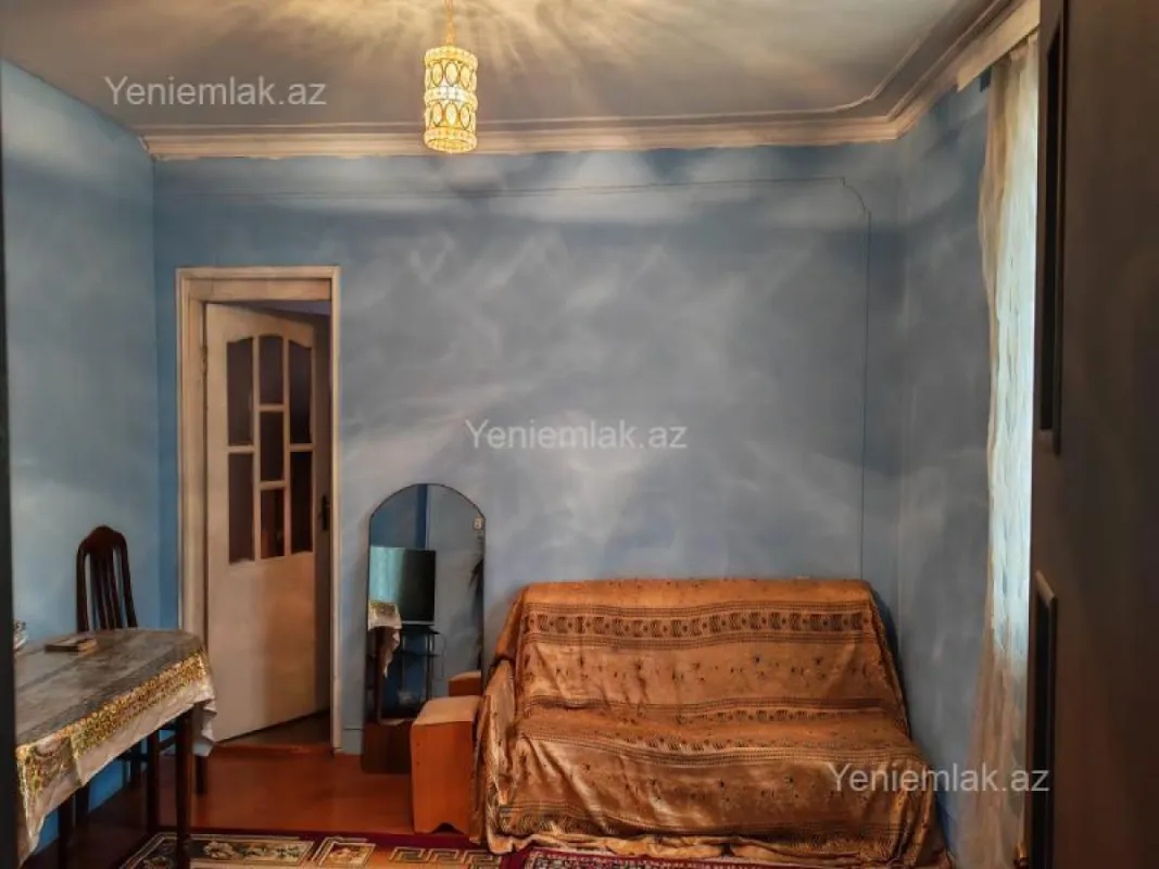 Satılır 4 otaqlı həyət evi 100 m²