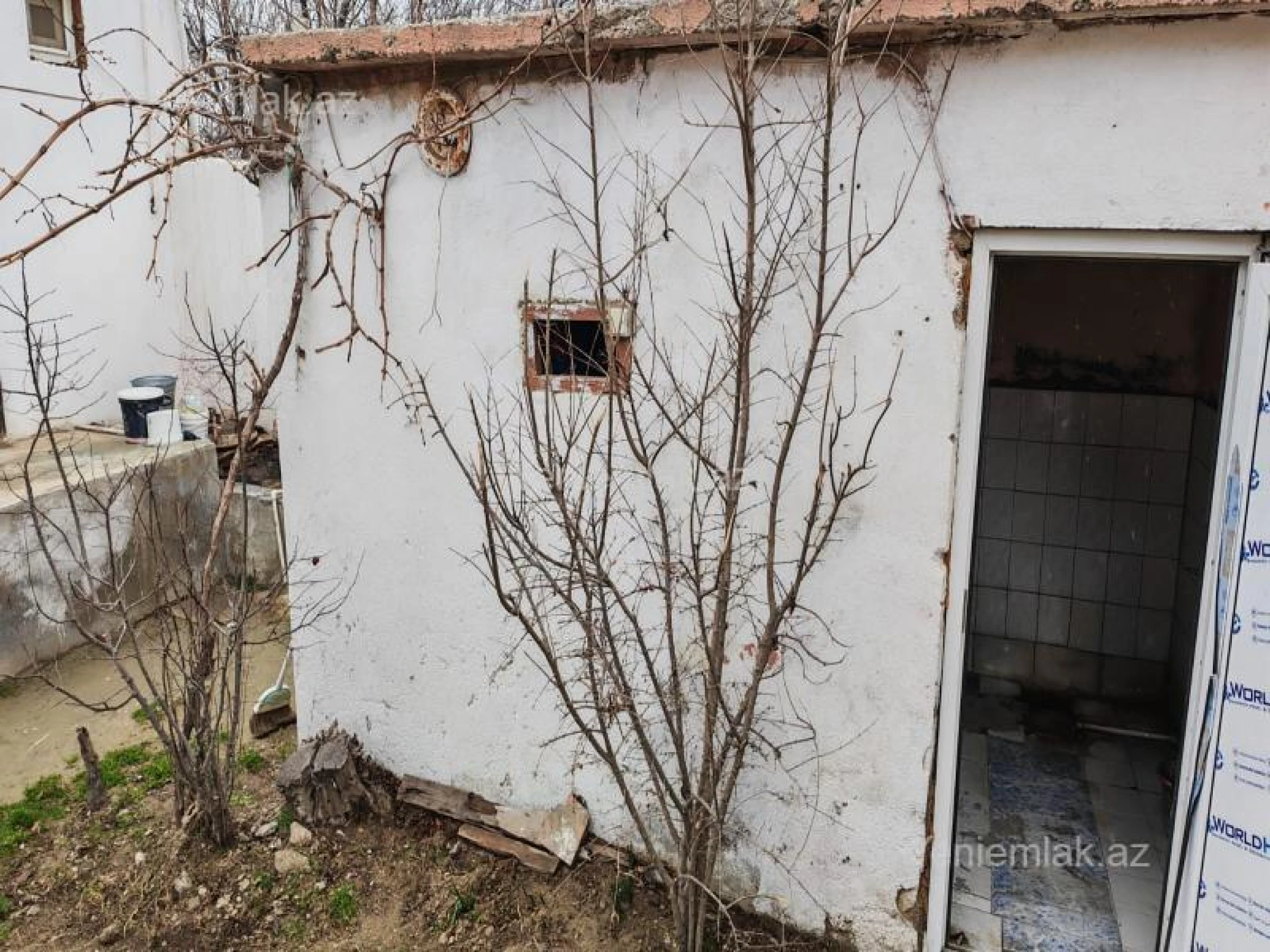 Satılır 4 otaqlı həyət evi 100 m²