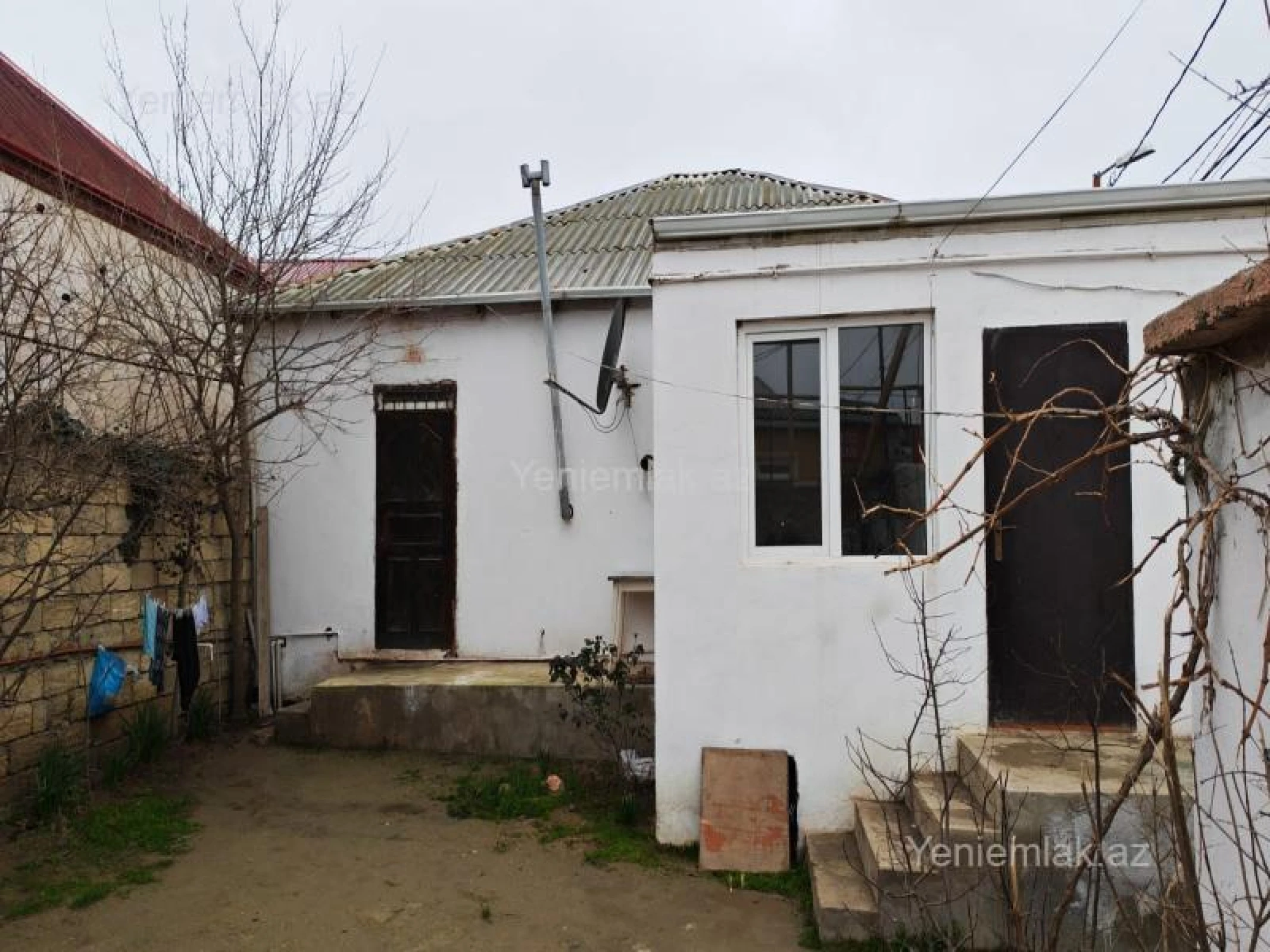 Satılır 4 otaqlı həyət evi 100 m²