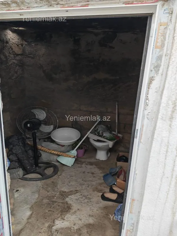 Satılır 4 otaqlı həyət evi 100 m²