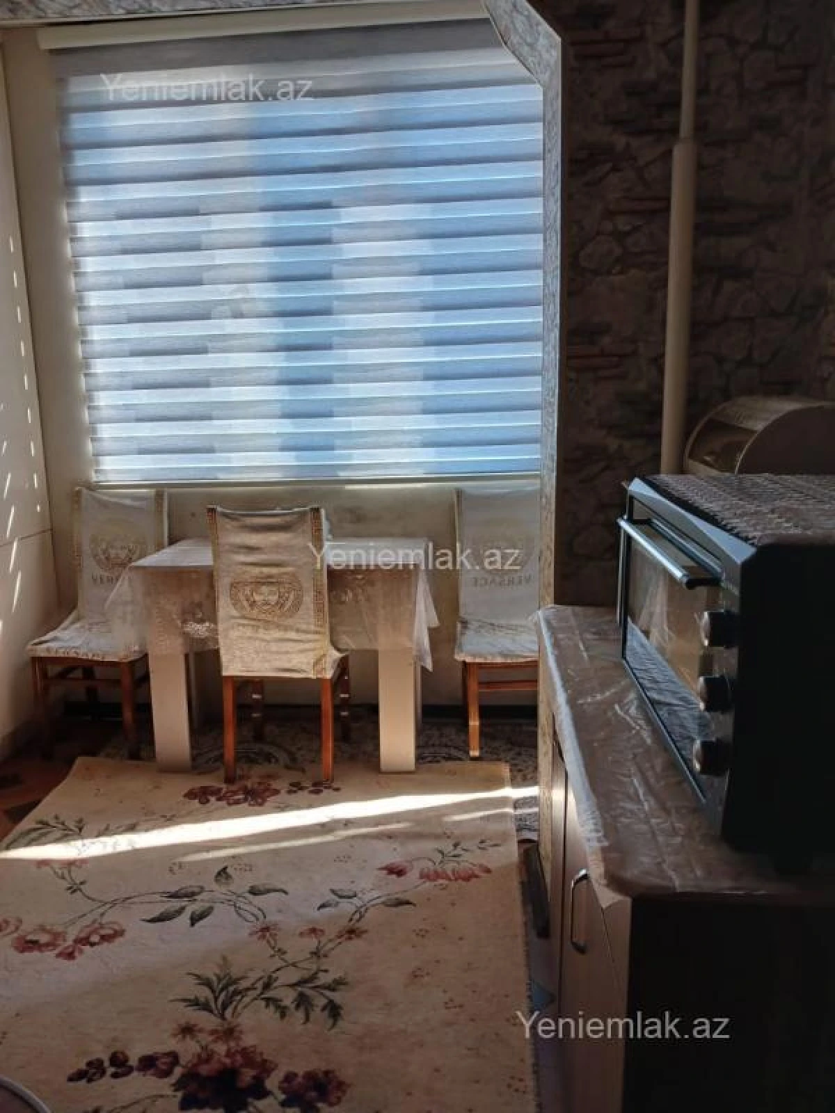 Satılır 3 otaqlı köhnə tikili 90 m²