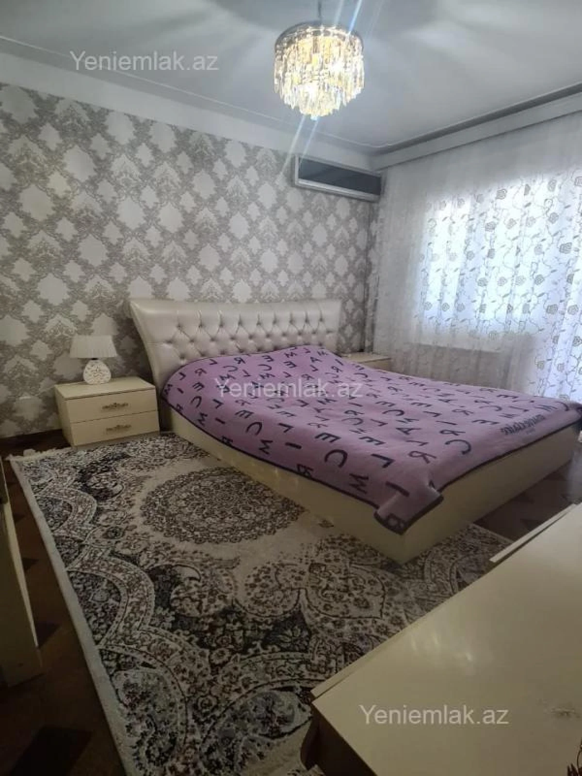 Satılır 3 otaqlı köhnə tikili 90 m²