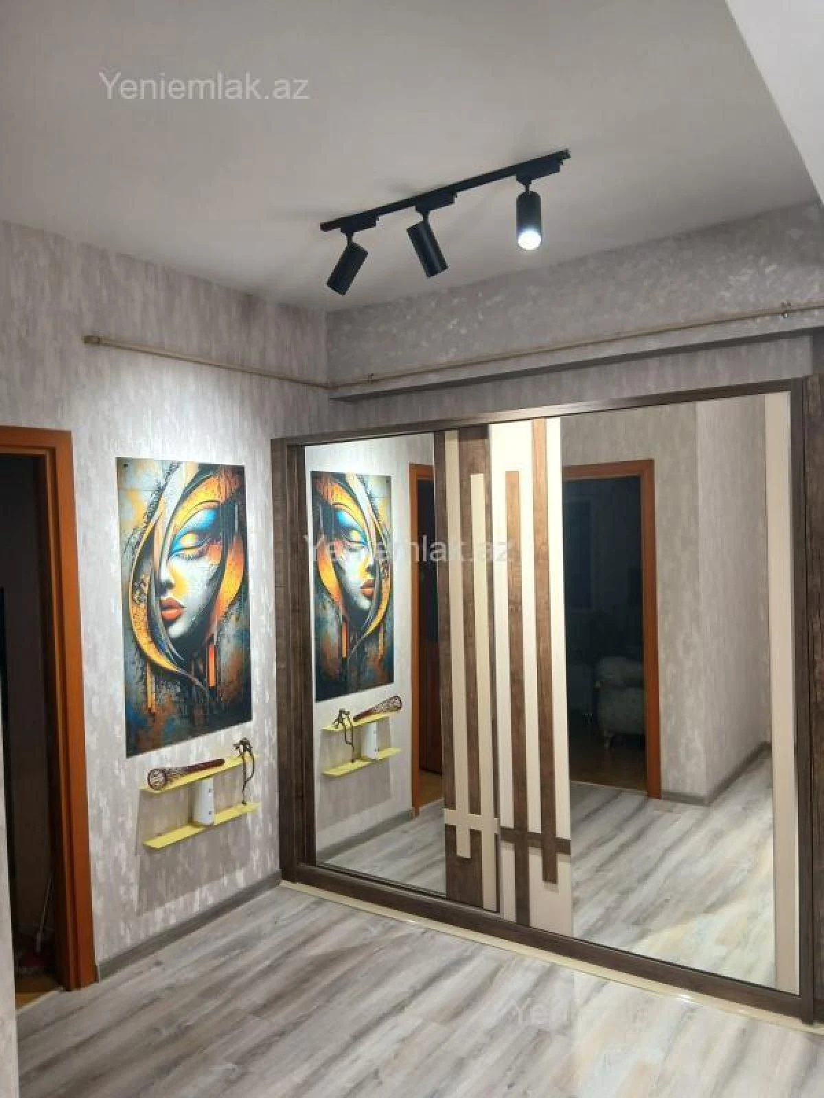 Satılır 3 otaqlı yeni tikili 100 m²