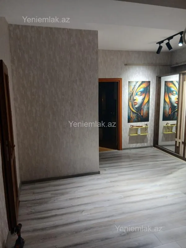 Satılır 3 otaqlı yeni tikili 100 m²