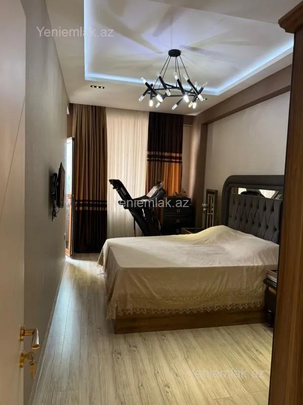 Satılır 3 otaqlı yeni tikili 127 m²